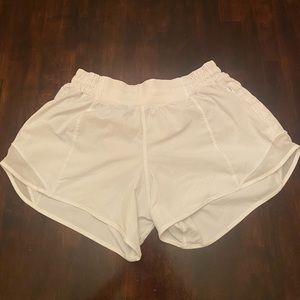 Lulu lemon size 6 shorts 4 inch